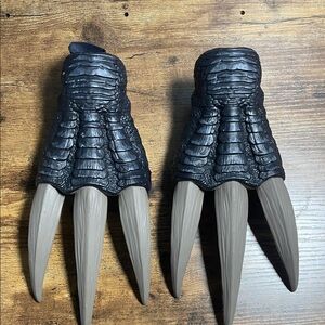 Jurassic Park World Dominion Therizinosaurus Claws